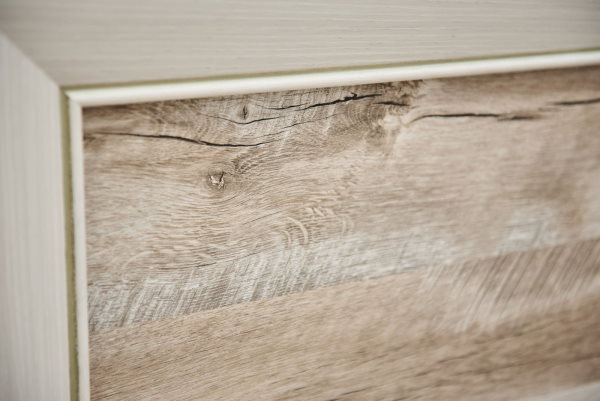 Фото Пенал Мартина в Евпатории по цене 18 370 ₽ от производителя Мебель Маркет, код товара 2000002336518 шт Фото Пенал Мартина от производителя Мебель Маркет в Евпатории по цене 18 370 ₽